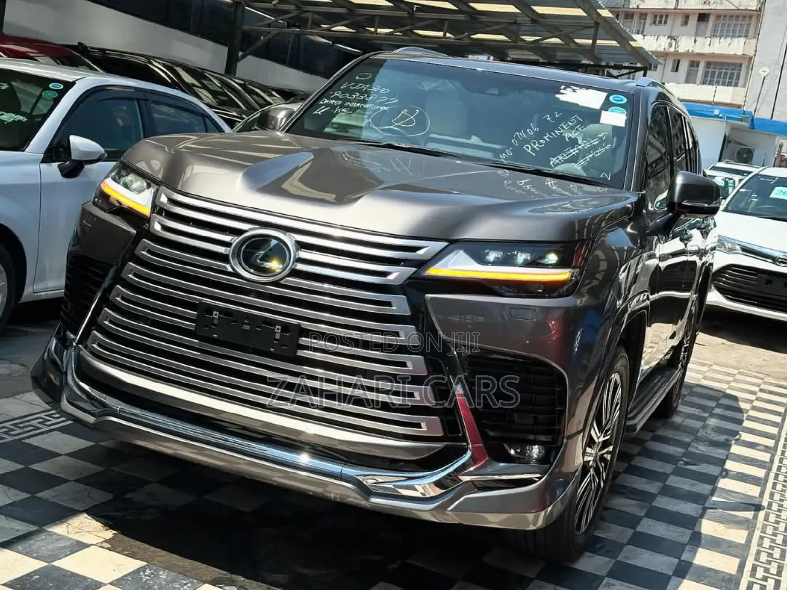 Lexus LX 2023 Gray