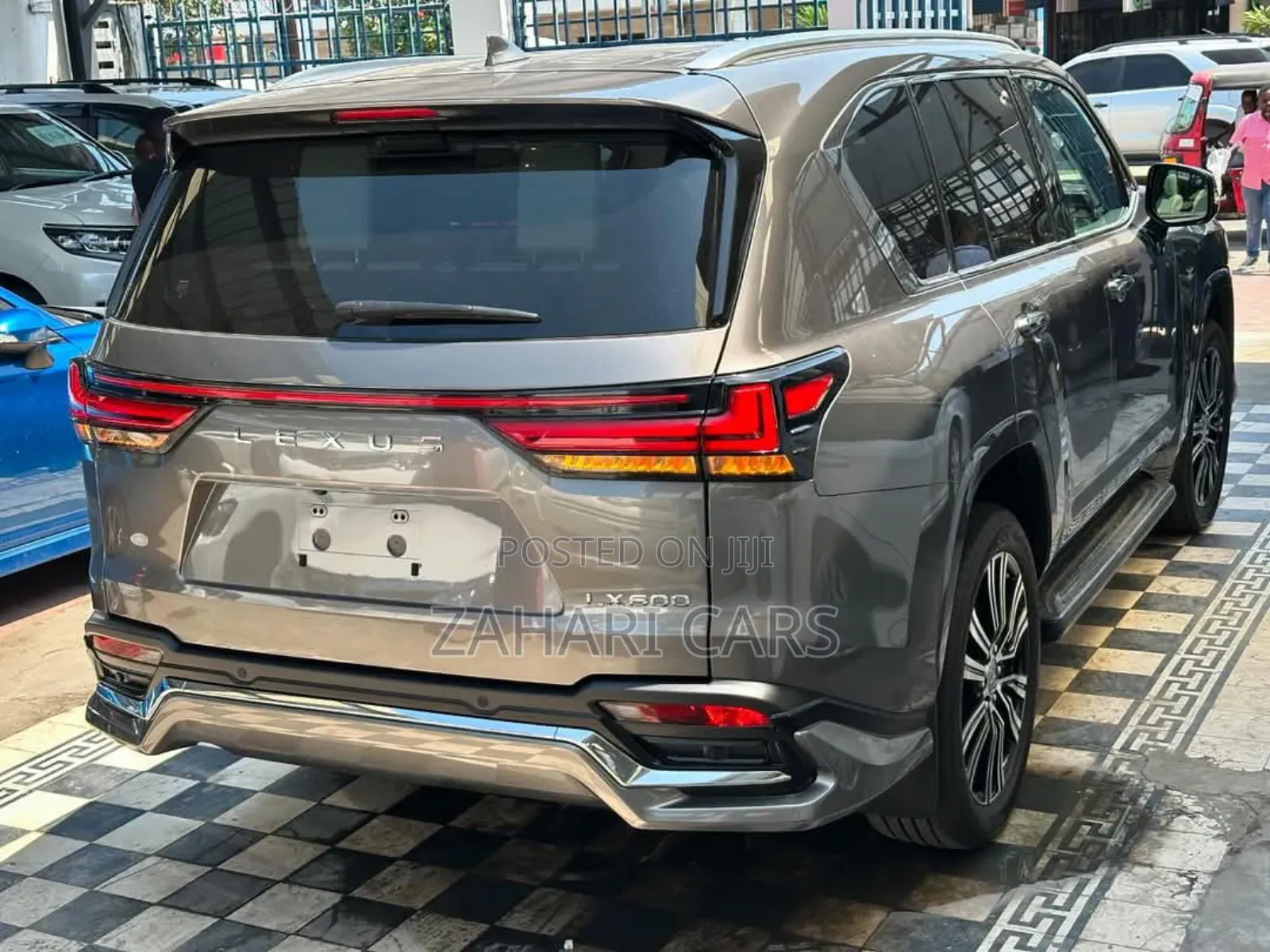 Lexus LX 2023 Gray