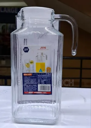 1.7 Liters Glass Jug
Available