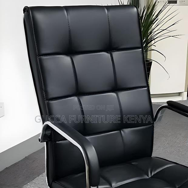 Office Chairs:Black High Back Leather Executive Waiting Seat - thumbnail 3