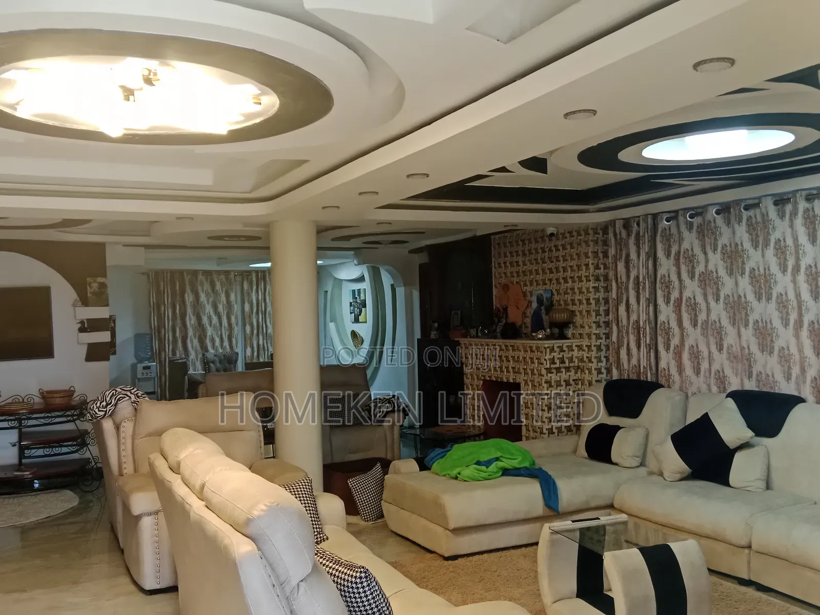 Furnished 10bdrm House in Mbirikani for sale