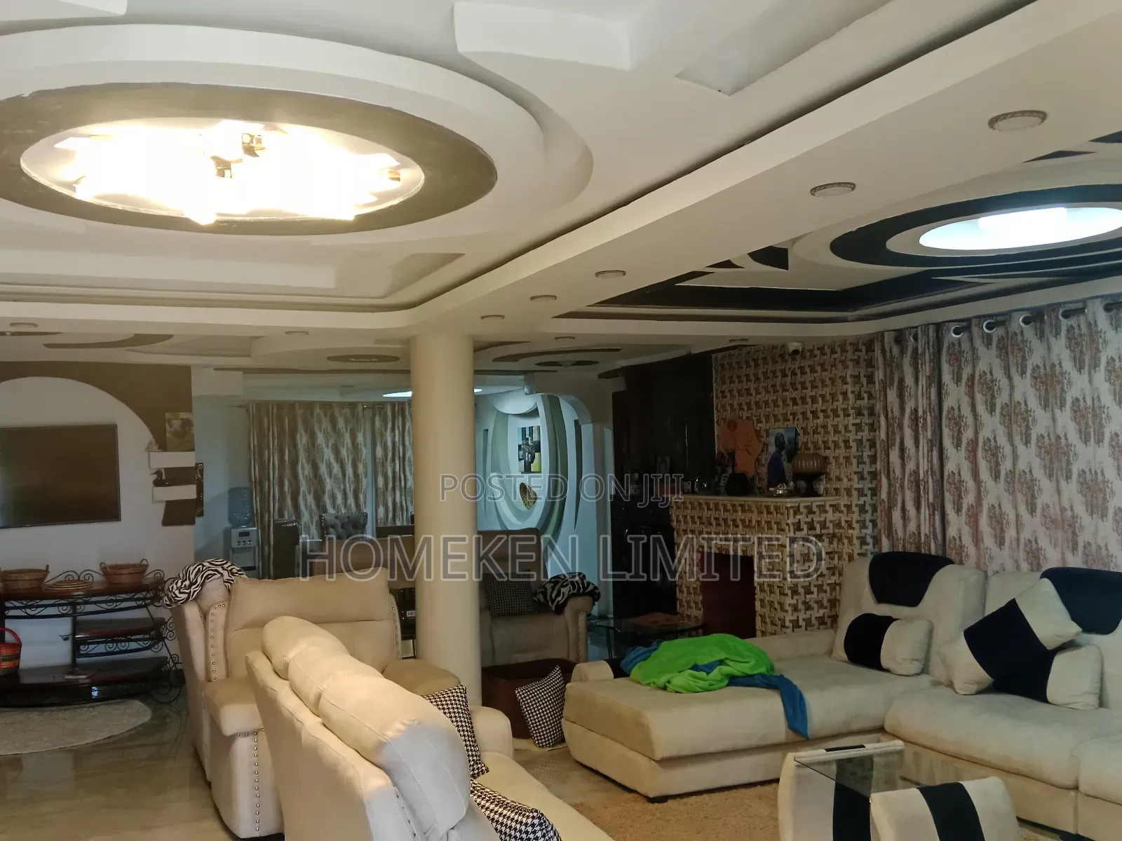Furnished 10bdrm House in Mbirikani for sale