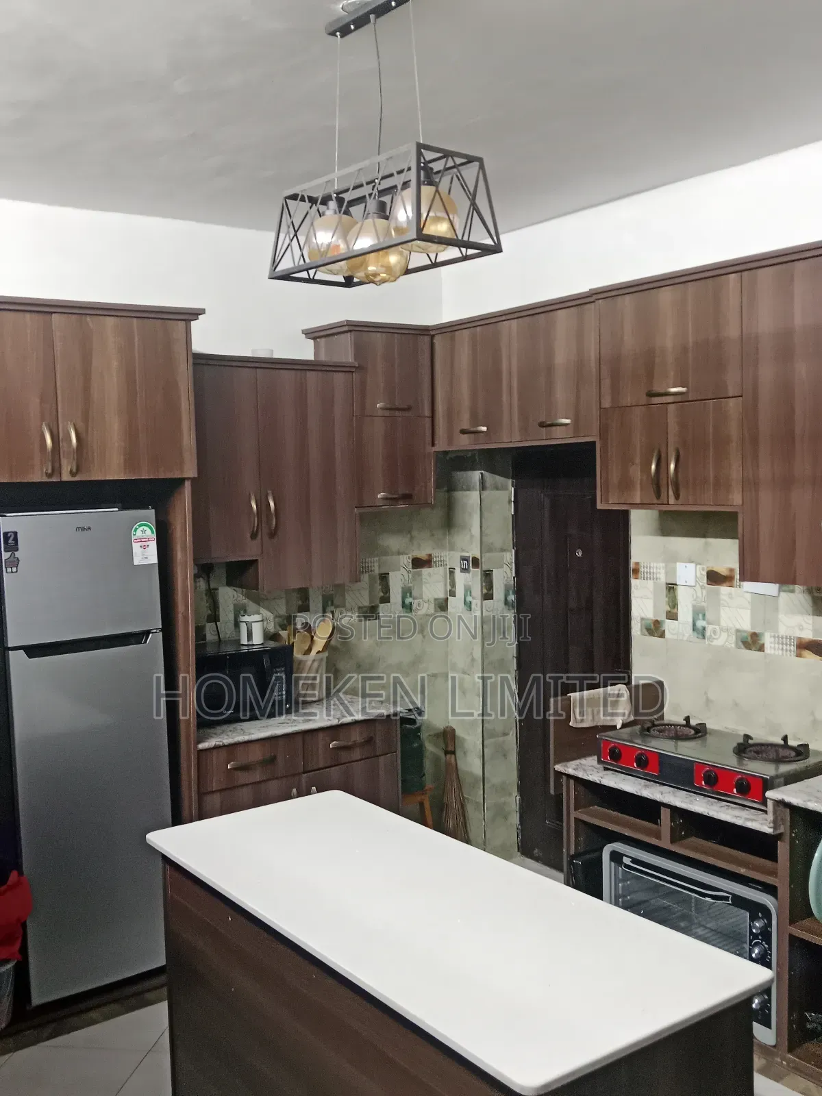Furnished 10bdrm House in Mbirikani for sale