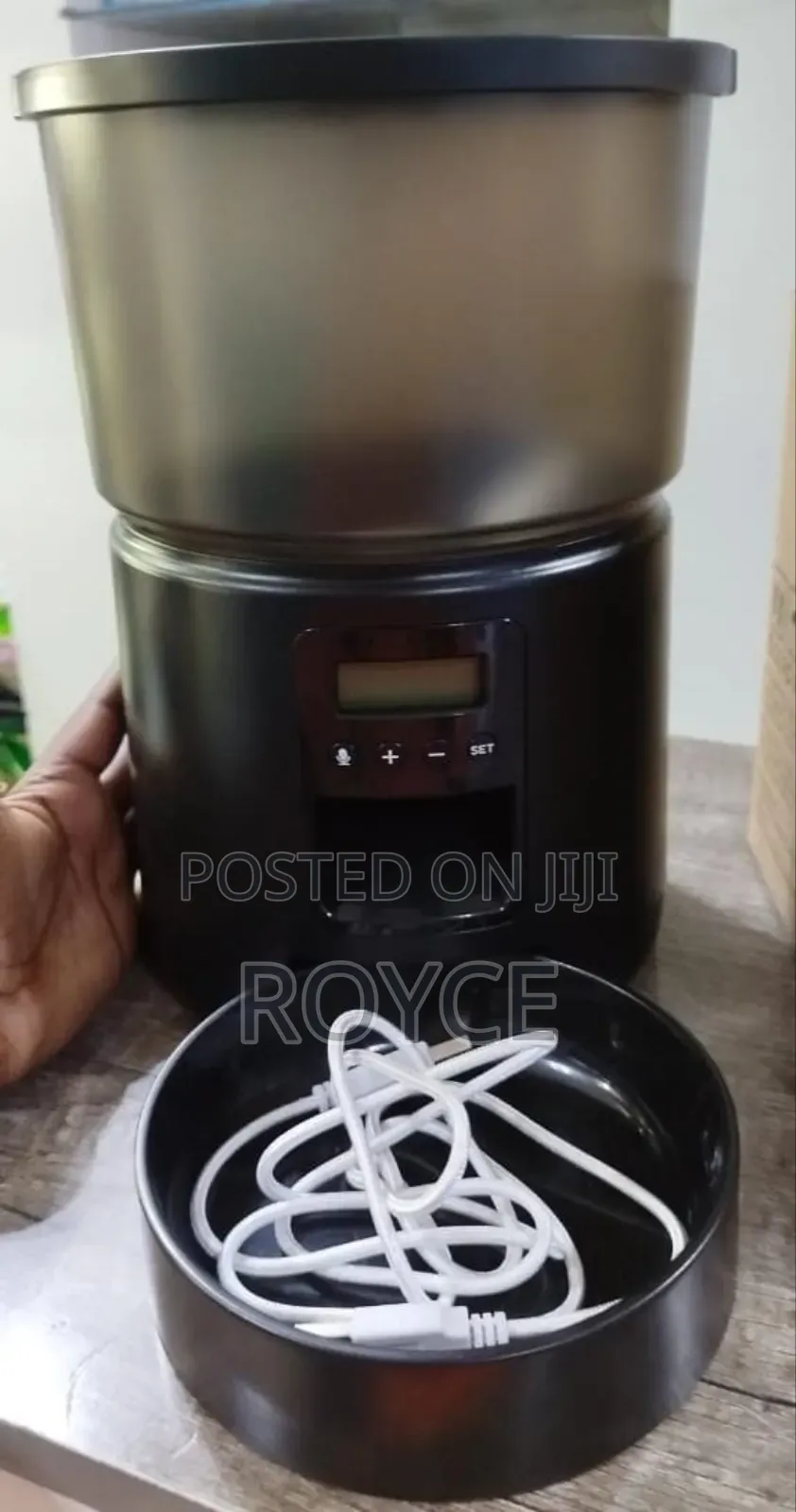 Automatic Pet Feeder