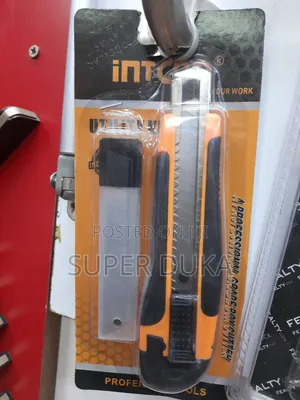 Box Blade Knife.