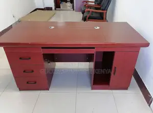 Office Tables:1.4 Meters Mahogany Executive Senate Table