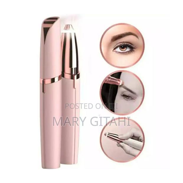 Electric Face Eyebrow Scissors Hair Trimmer¢ - main view