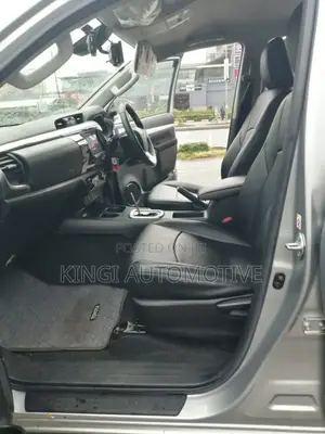 Toyota Hilux Revo Double Cab Deisel 2.4 RWD 2018 Silver