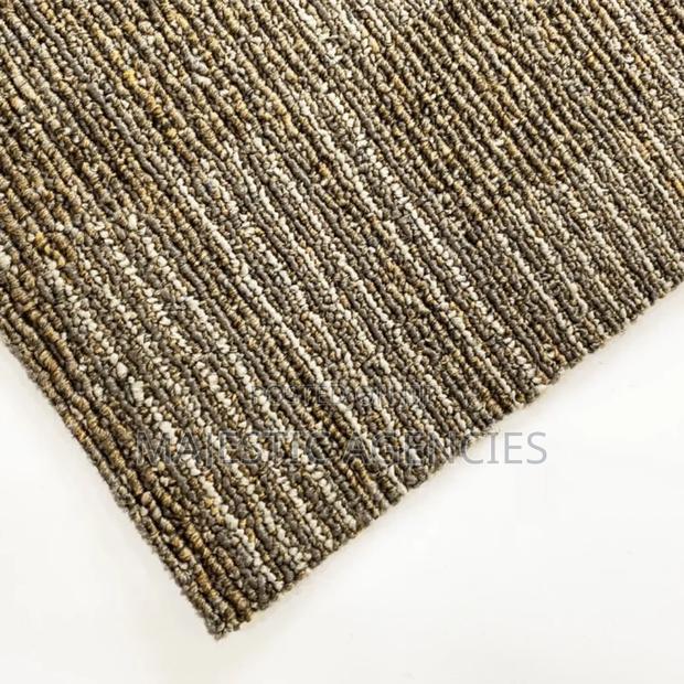 High Quality Carpet Tiles - main view