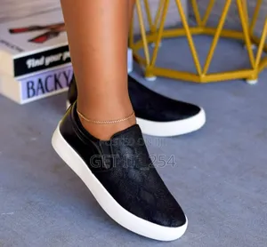 High Quality Normal Fit Size 37 - 42 Pink Blac