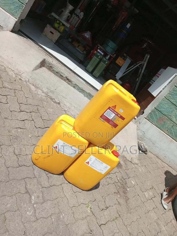 Sika Latex KE/ Aqua Bond.