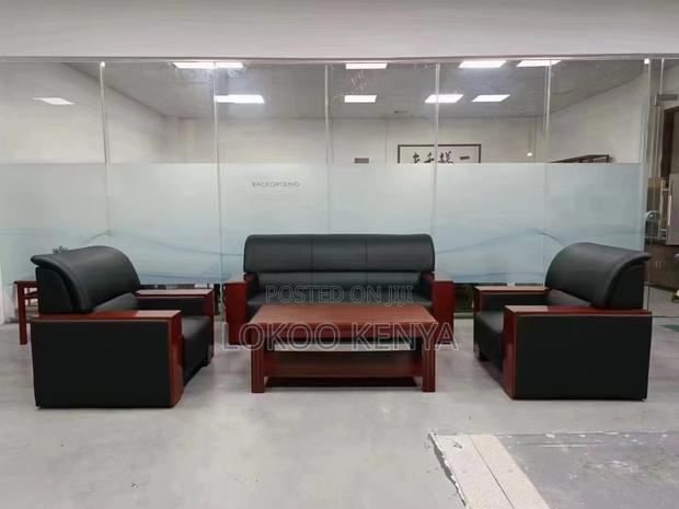 Office Sofa : 5-Seater Office Reception Leather Sofa - thumbnail 3