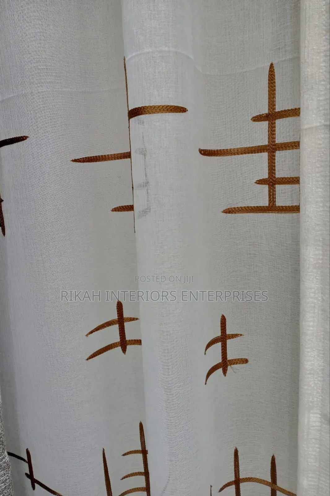 Detailed Quality Sheers