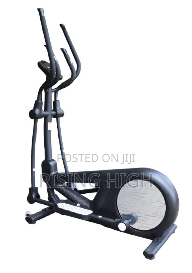 Percuours Digital Elliptical Crosstrainer - main view