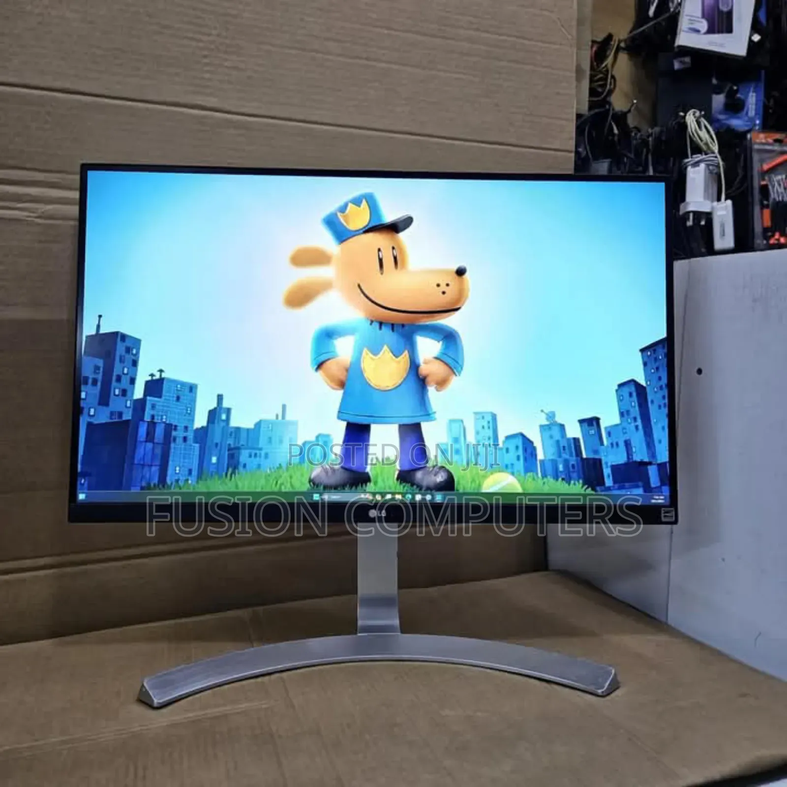 LG Ultrafine UHD 27-Inch UHD 2160p Computer Monitor