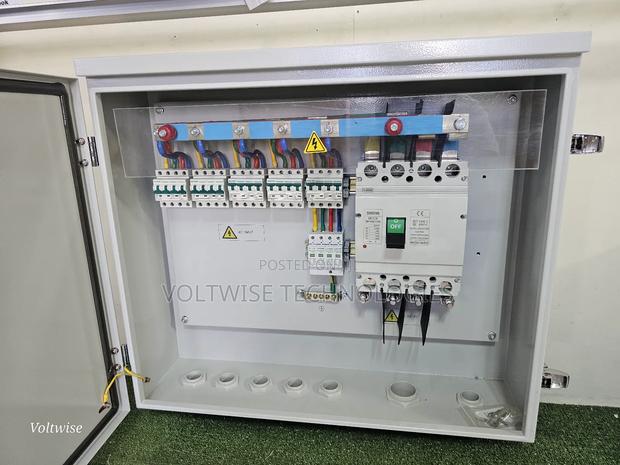 Suntree AC Combiner Box - thumbnail 3