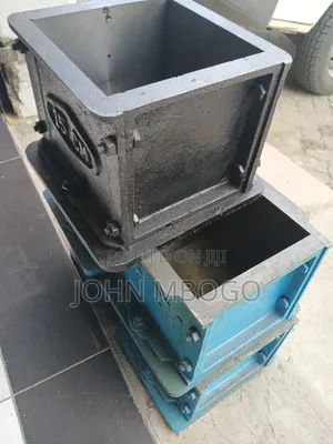 Cube Moulds - 150mmx150mmx150mm Cast Iron