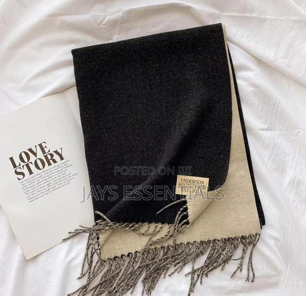 Warm and Cozy Cashmere Scarfs - thumbnail 5