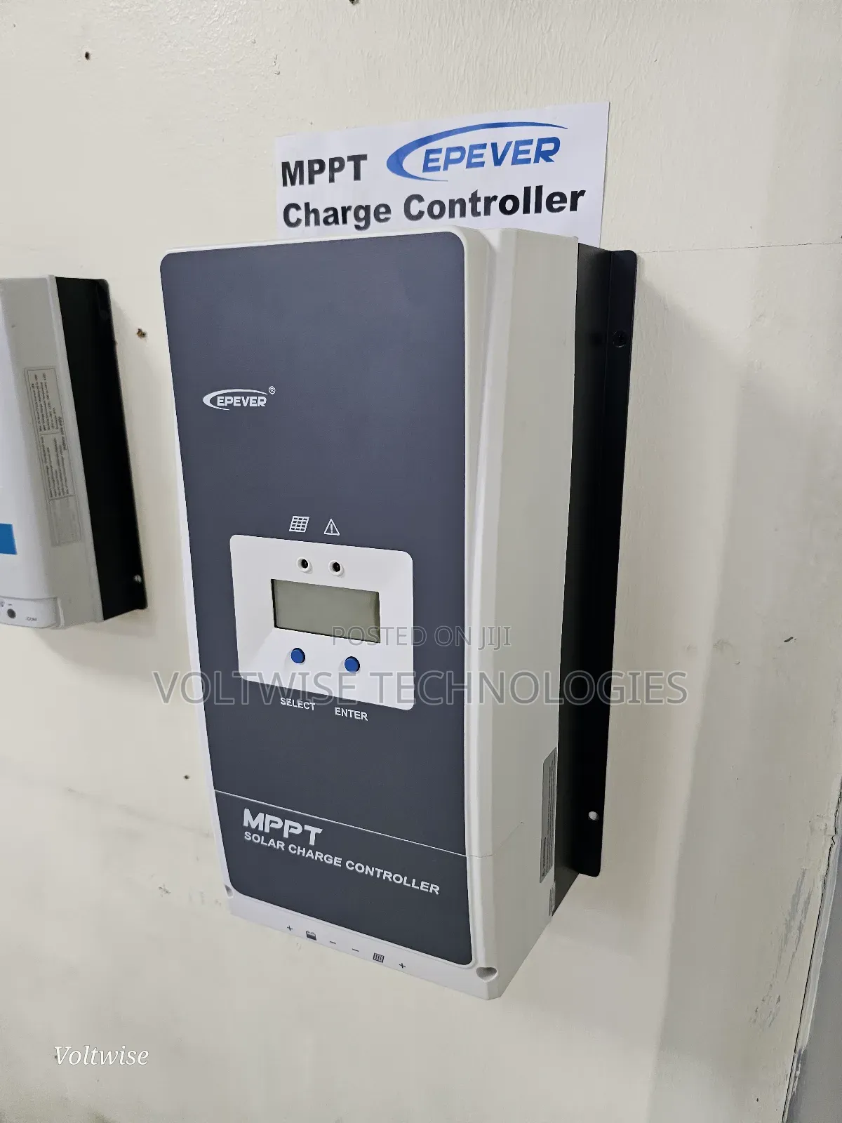 Epever 100A MPPT Solar Charge Controller