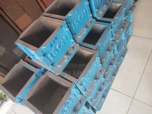 High Quality Concrete Cube Moulds