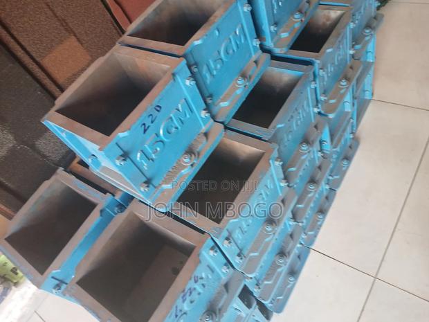 High Quality Concrete Cube Moulds - thumbnail 2