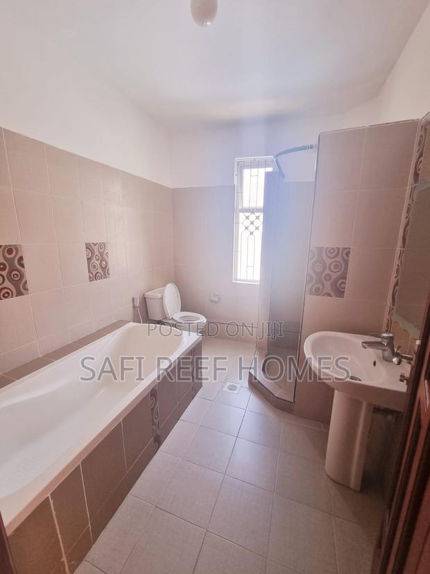 3bdrm Apartment in Nyali for rent - thumbnail 2