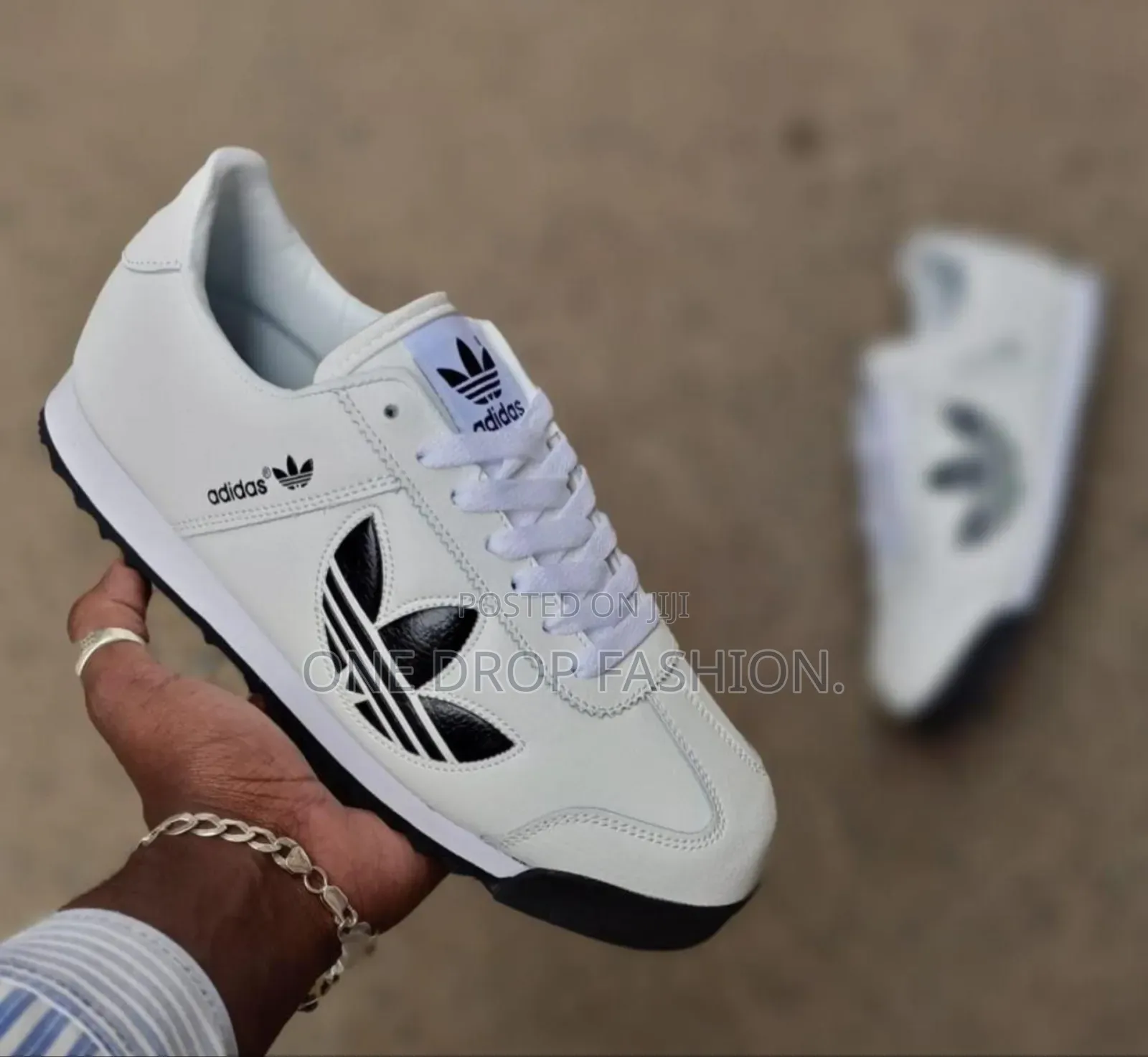 Adidas Sneakers 589