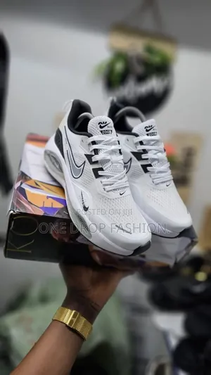 Nike Motorsport 1df