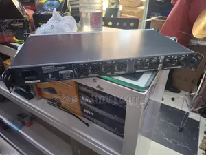 Behringer Europower EPQ304 Digital Amplifier