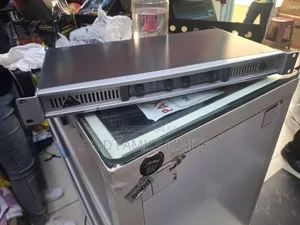 Behringer Europower EPQ304 Digital Amplifier