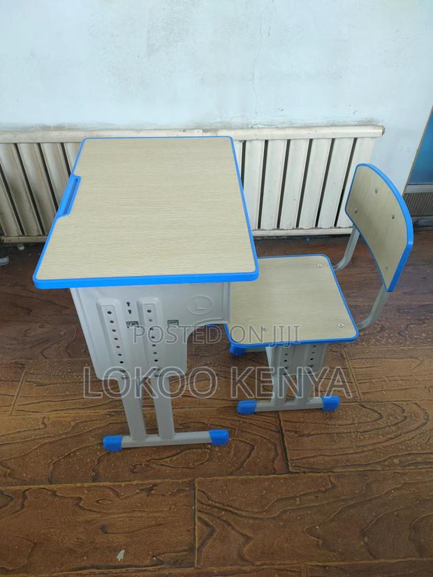 Office Desk: Single -Person Student Desk and Chair