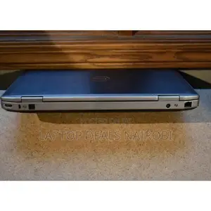 Laptop Advent 5313 8GB Intel Core I5 SSD 256GB