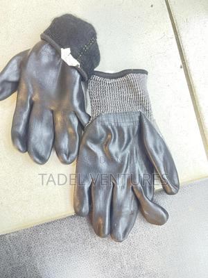 Industrial Gloves - thumbnail 2