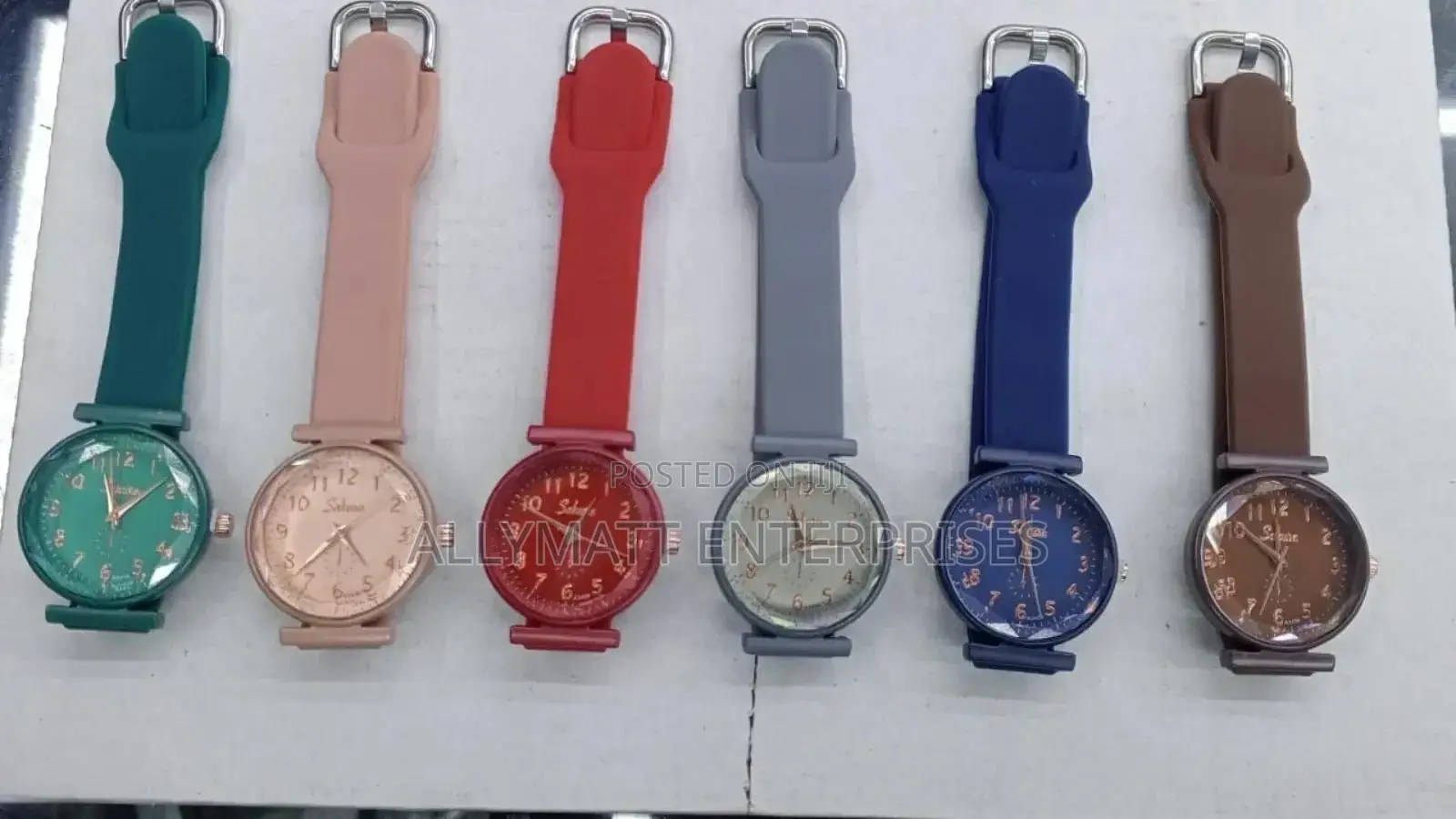 Rubber Ladies Watch