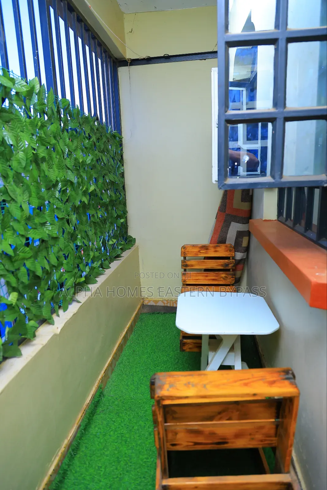 Kamakis Comfort: Spacious Studio With Easy Access to Nairobi