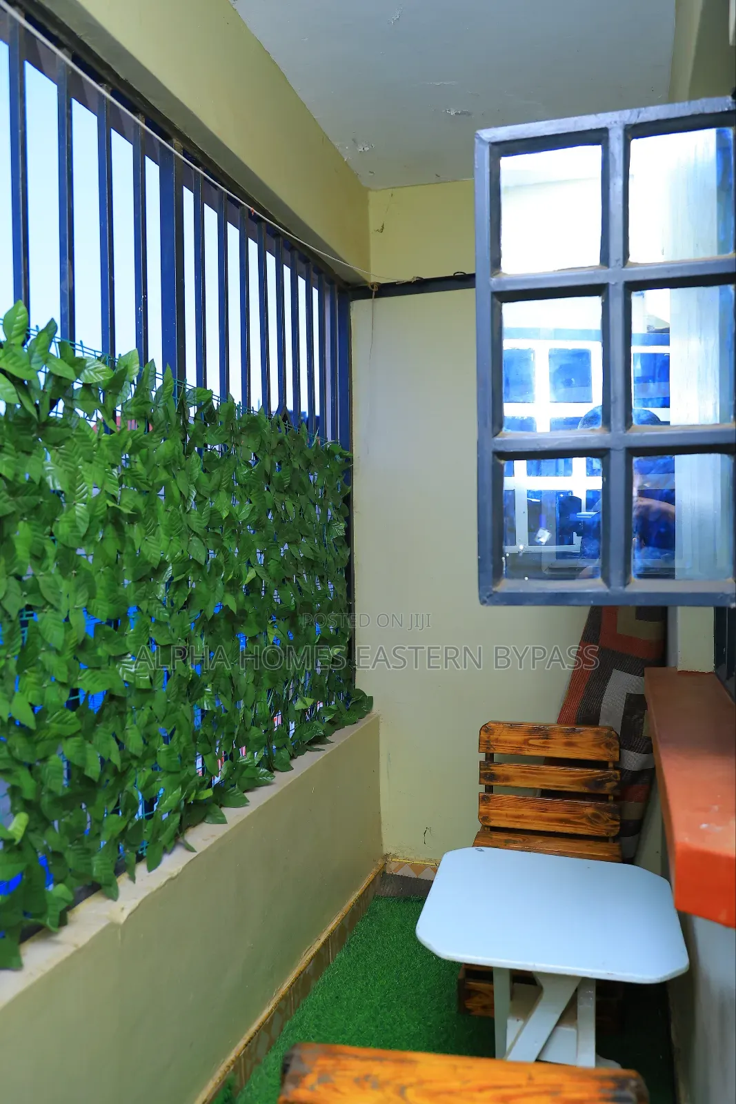 Kamakis Comfort: Spacious Studio With Easy Access to Nairobi