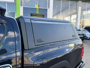 Checkout This Hilux Looking Absolutely Solid