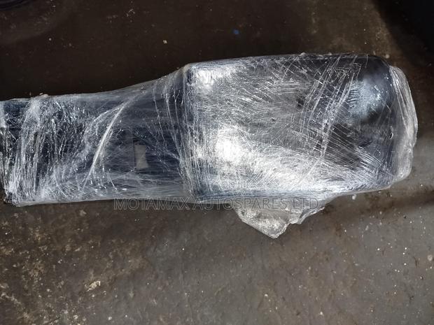 Subaru Levorg Arm Rest - main view