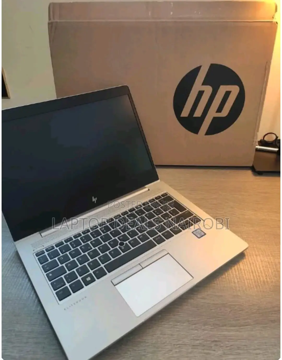 Laptop Advent 5611 8GB Intel Core I5 SSD 256GB