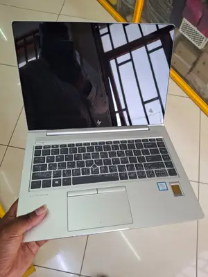 Laptop HP EliteBook 840 G5 8GB Intel Core I5 SSD 256GB