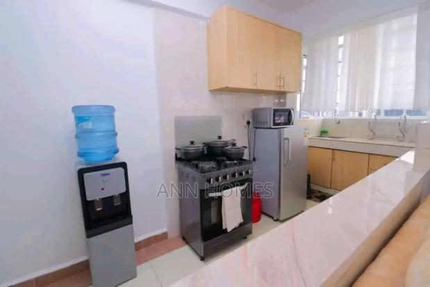 Sanasana One Bedroom - thumbnail 5