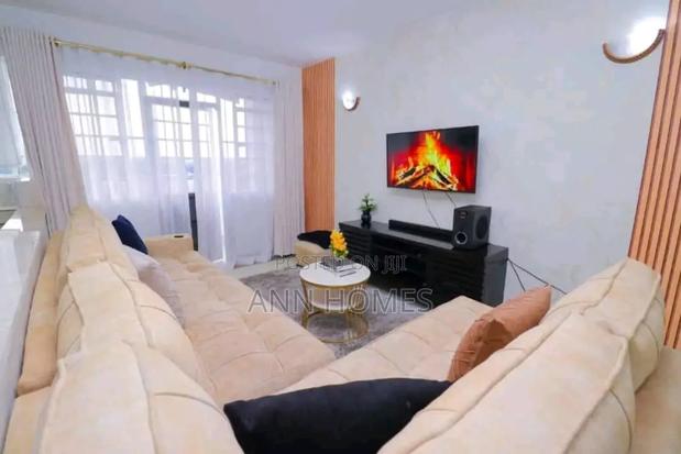 Sanasana One Bedroom - thumbnail 6