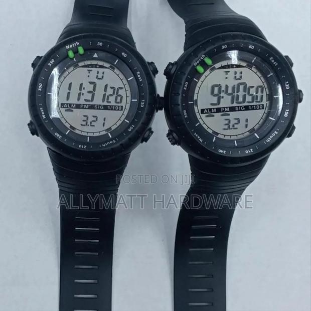 Rubber Men Wrist Watch - main view