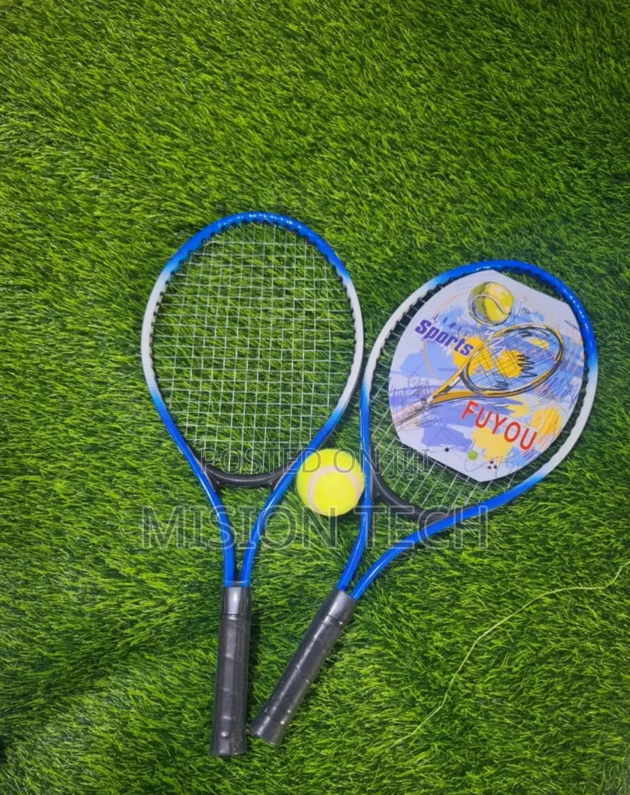 Tennis Racket °