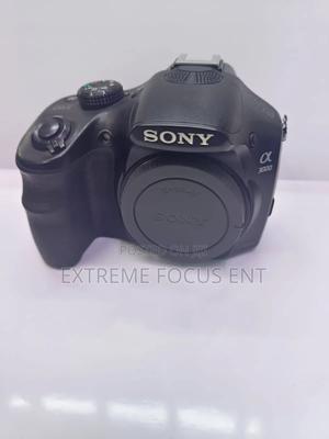 Sony A3000 Mirrorless Camera - main view