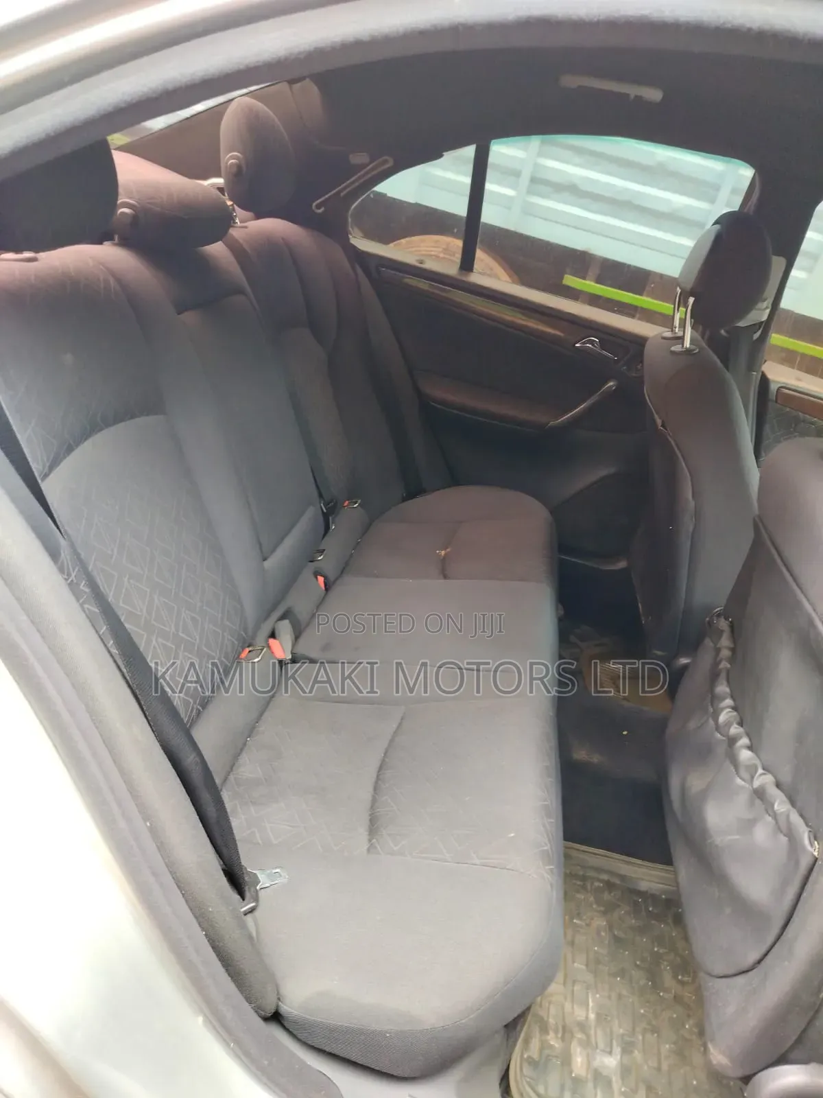 Mercedes-Benz C200 2003 Silver