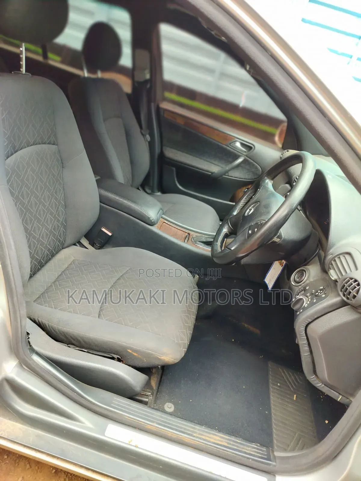 Mercedes-Benz C200 2003 Silver