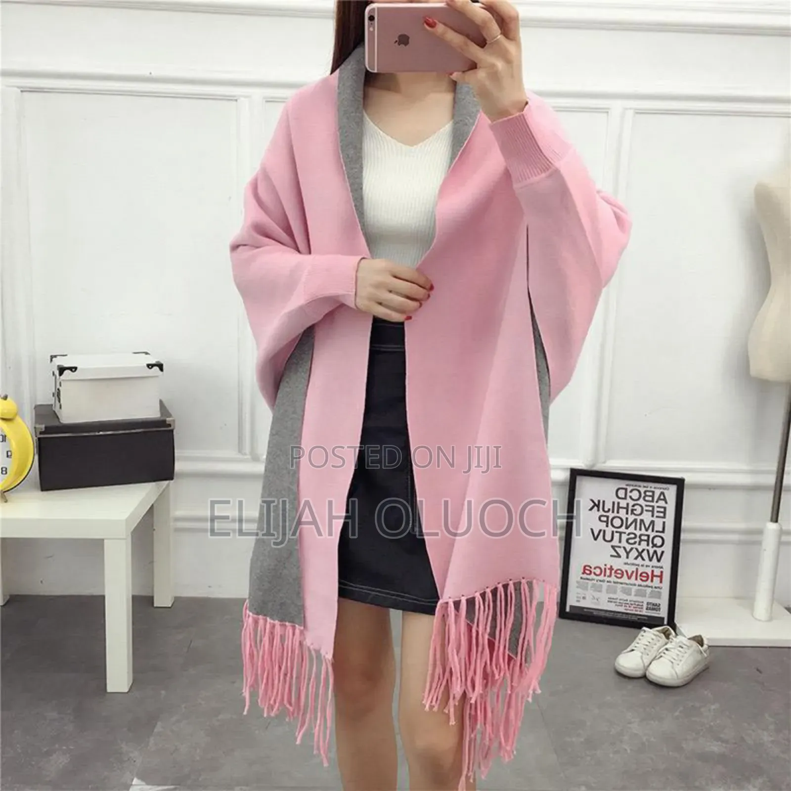 Wollen Double Sided Shawls