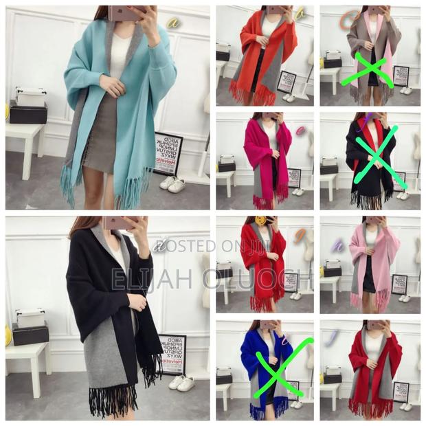 Wollen Double Sided Shawls - thumbnail 4