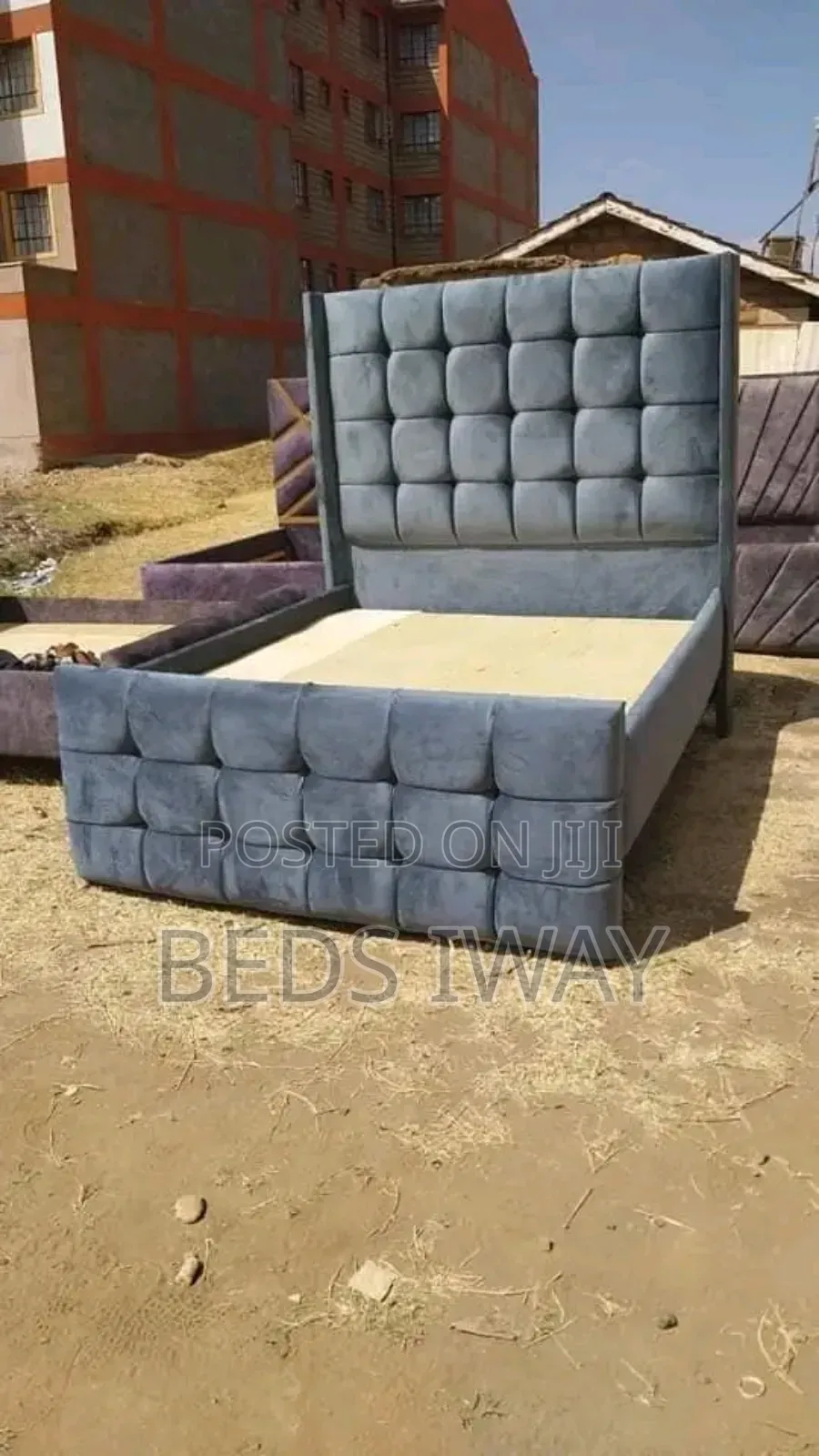 Gray Chesterfield 5x6 Bed